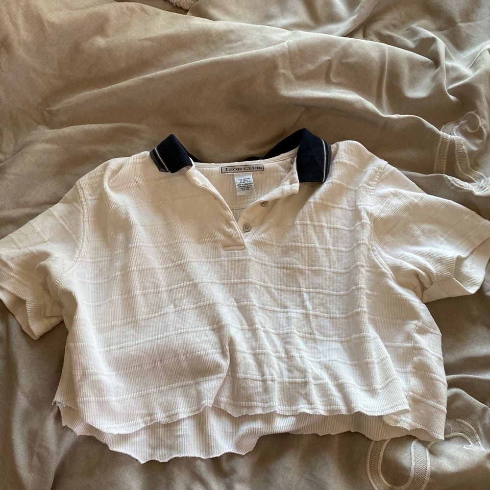 Cropped shirt